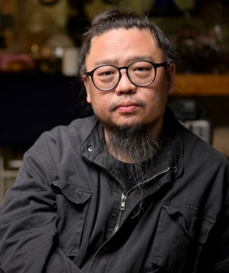 導(dǎo)演、攝影師郝大鵬